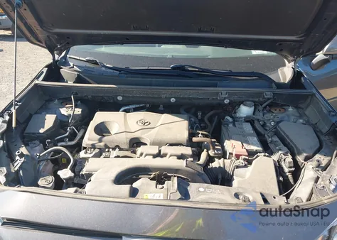 2020 Toyota Rav4 Xle z USA, uszkodzony, nr VIN 2T3P1RFV5LW110674